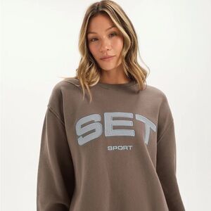 SET ACTIVE STAPLE CREW NECK
